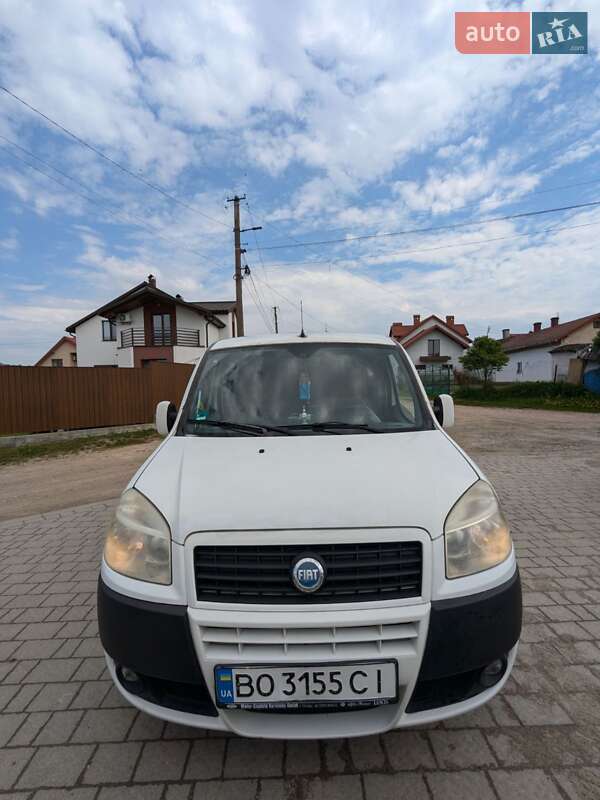 Минивэн Fiat Doblo 2007 в Львове
