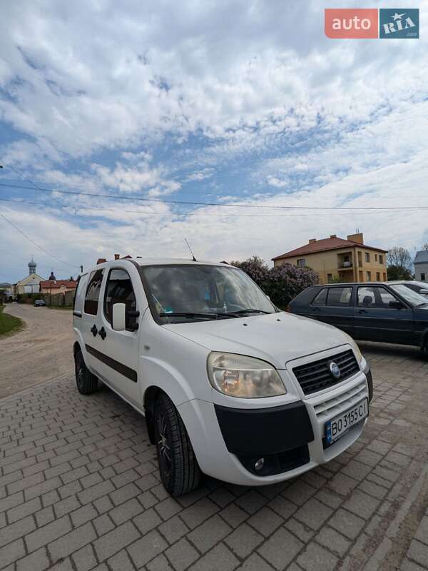 Минивэн Fiat Doblo 2007 в Львове