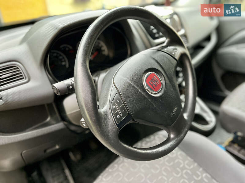 Минивэн Fiat Doblo 2013 в Луцке