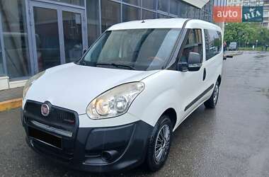 Мінівен Fiat Doblo 2011 в 
