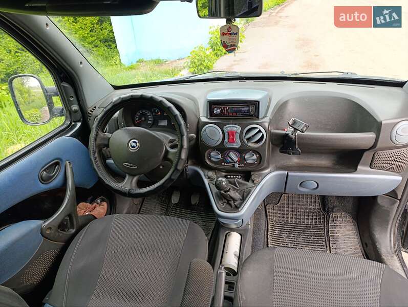 Минивэн Fiat Doblo 2005 в Романковцах