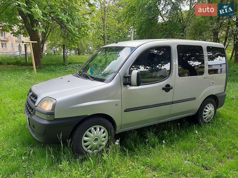 Fiat Doblo 2004