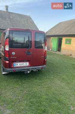 Минивэн Fiat Doblo 2006 в 