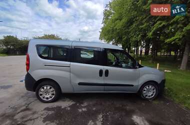 Мінівен Fiat Doblo 2011 в Києві