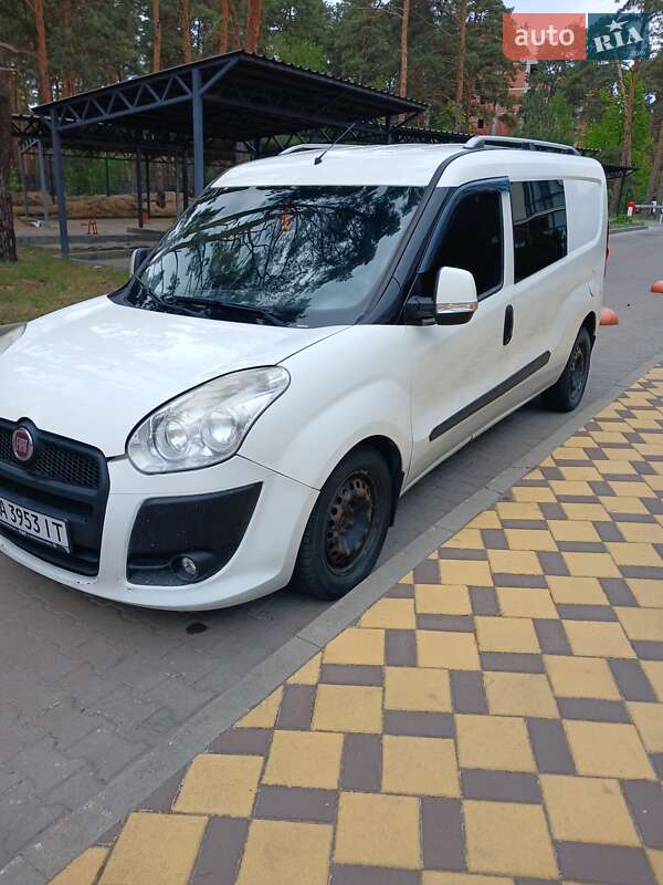 Минивэн Fiat Doblo 2013 в 
