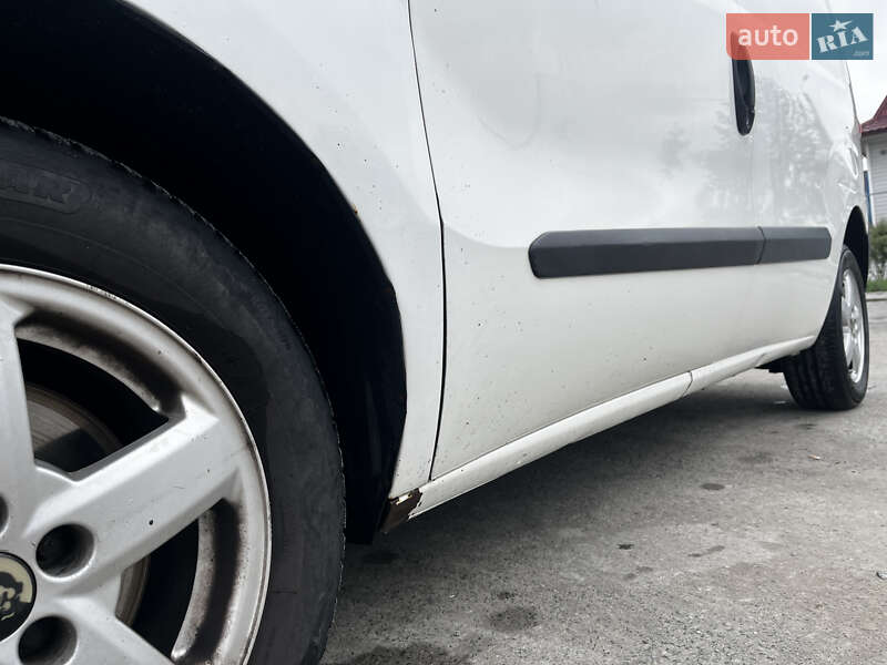Грузопассажирский фургон Fiat Doblo 2012 в Нетешине
