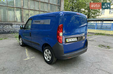 Вантажний фургон Fiat Doblo 2010 в 