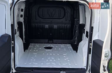 Грузовой фургон Fiat Doblo 2016 в 