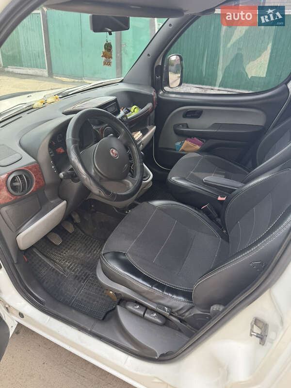 Минивэн Fiat Doblo 2009 в Сумах