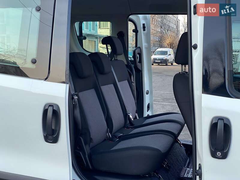 Минивэн Fiat Doblo 2017 в Днепре