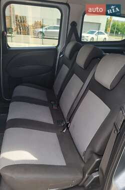 Минивэн Fiat Doblo 2011 в 