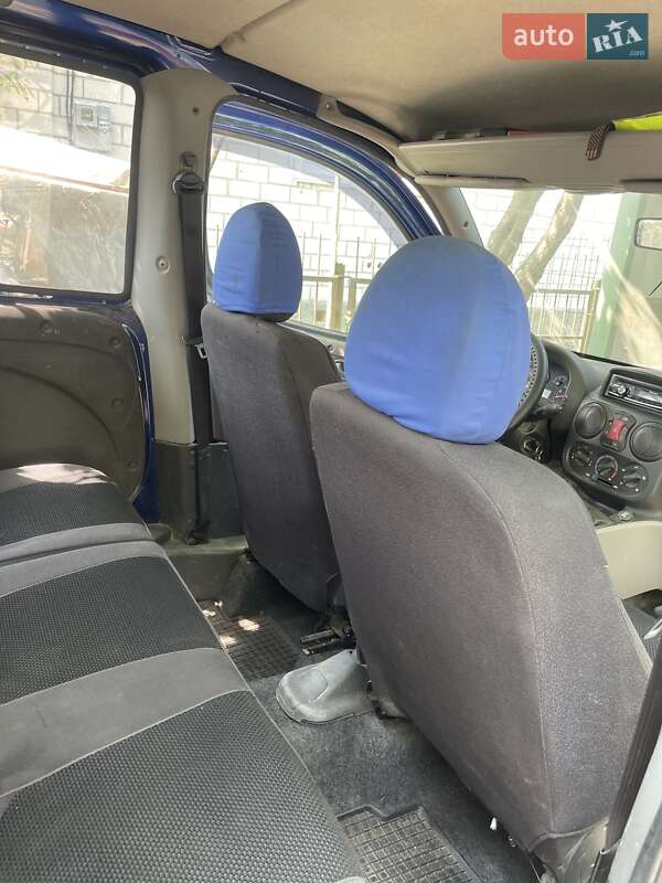 Минивэн Fiat Doblo 2009 в Козельце