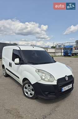 Вантажний фургон Fiat Doblo 2011 в Умані