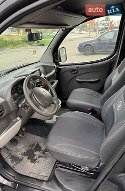 Минивэн Fiat Doblo 2008 в 