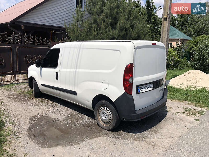 Грузовой фургон Fiat Doblo 2013 в 