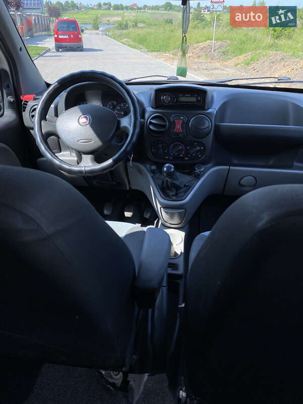 Минивэн Fiat Doblo 2008 в Луцке