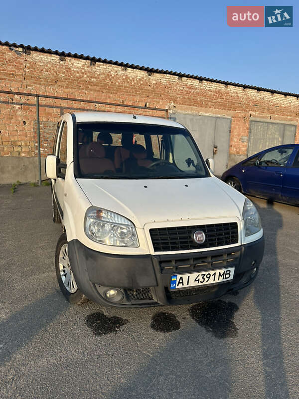 Минивэн Fiat Doblo 2007 в 