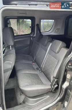 Минивэн Fiat Doblo 2010 в 