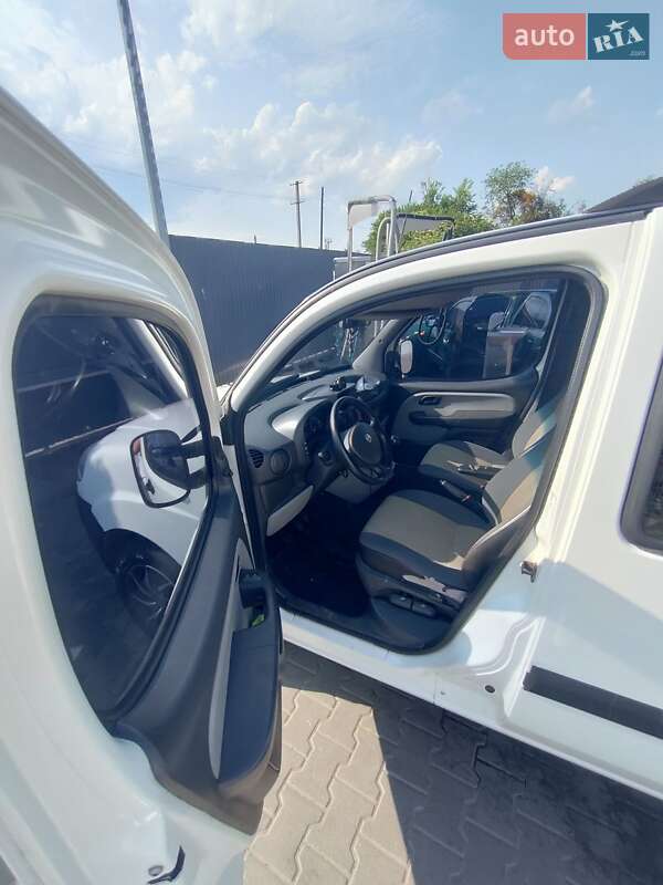 Минивэн Fiat Doblo 2008 в Шептицькому фото 7 Минивэн Fiat Doblo 2008 в Шептицькому