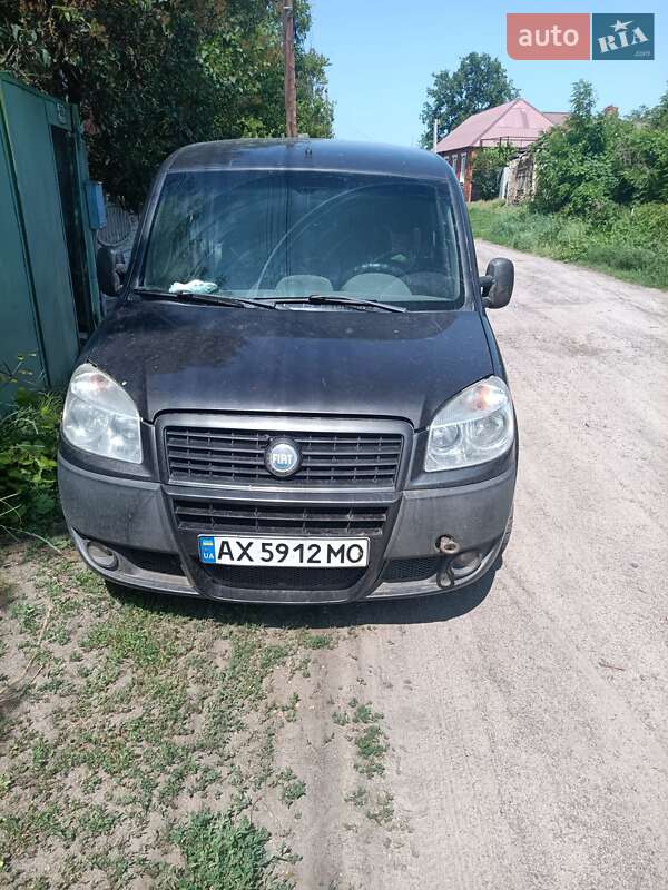 Минивэн Fiat Doblo 2007 в Золочеве