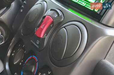 Минивэн Fiat Doblo 2008 в 