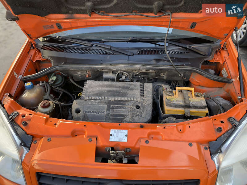 Минивэн Fiat Doblo 2008 в Тернополе