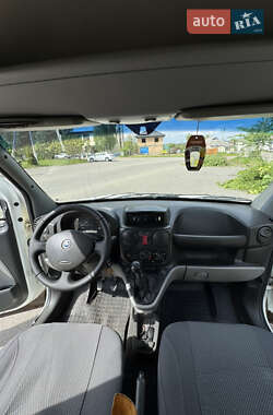 Минивэн Fiat Doblo 2006 в 