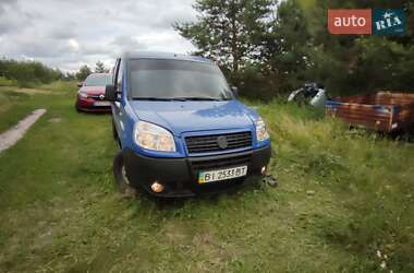Вантажний фургон Fiat Doblo 2006 в Краснограді
