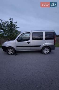 Минивэн Fiat Doblo 2006 в 