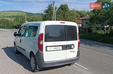 Минивэн Fiat Doblo 2010 в 