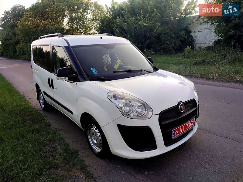 Минивэн Fiat Doblo 2014 в 