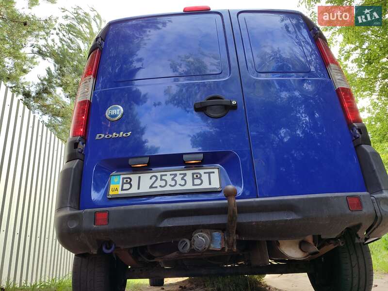 Грузовой фургон Fiat Doblo 2006 в Краснограде