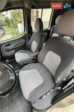 Минивэн Fiat Doblo 2008 в 