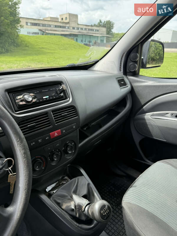 Минивэн Fiat Doblo 2012 в Конотопе фото 9 Минивэн Fiat Doblo 2012 в Конотопе