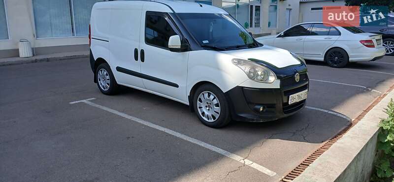 Грузовой фургон Fiat Doblo 2010 в Одессе