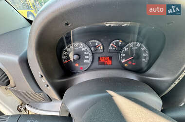 Грузовой фургон Fiat Doblo 2006 в 