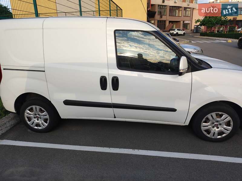 Грузовой фургон Fiat Doblo 2016 в Броварах