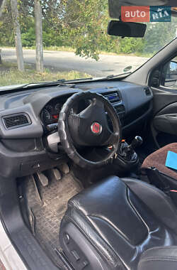 Грузовой фургон Fiat Doblo 2013 в 
