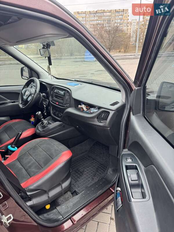 Минивэн Fiat Doblo 2016 в Киеве фото 6 Минивэн Fiat Doblo 2016 в Киеве