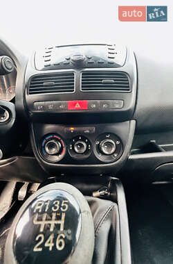 Минивэн Fiat Doblo 2010 в 