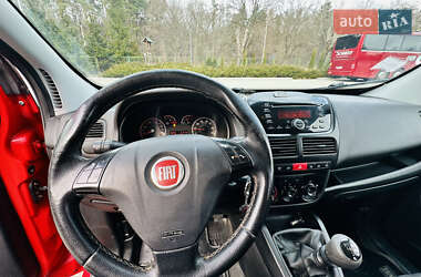 Минивэн Fiat Doblo 2010 в 