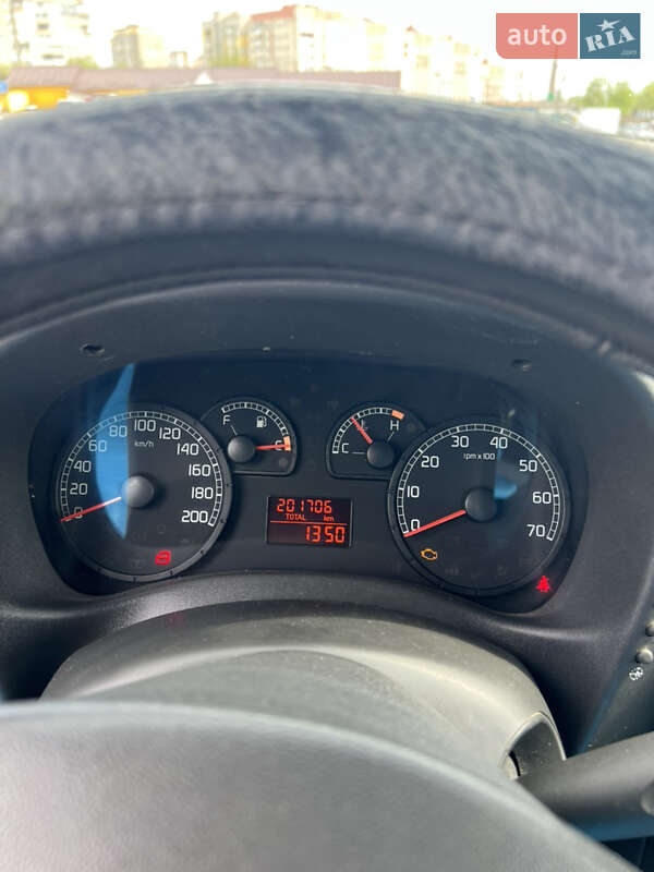 Минивэн Fiat Doblo 2013 в Ровно фото 8 Минивэн Fiat Doblo 2013 в Ровно