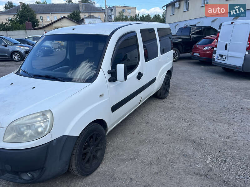 Мінівен Fiat Doblo 2007 в Рівному