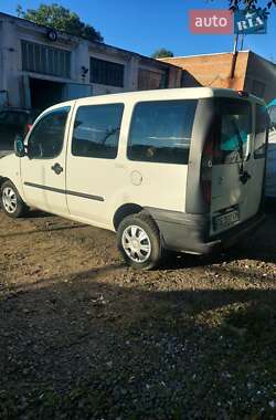 Минивэн Fiat Doblo 2004 в 