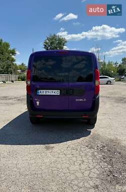Вантажний фургон Fiat Doblo 2011 в 