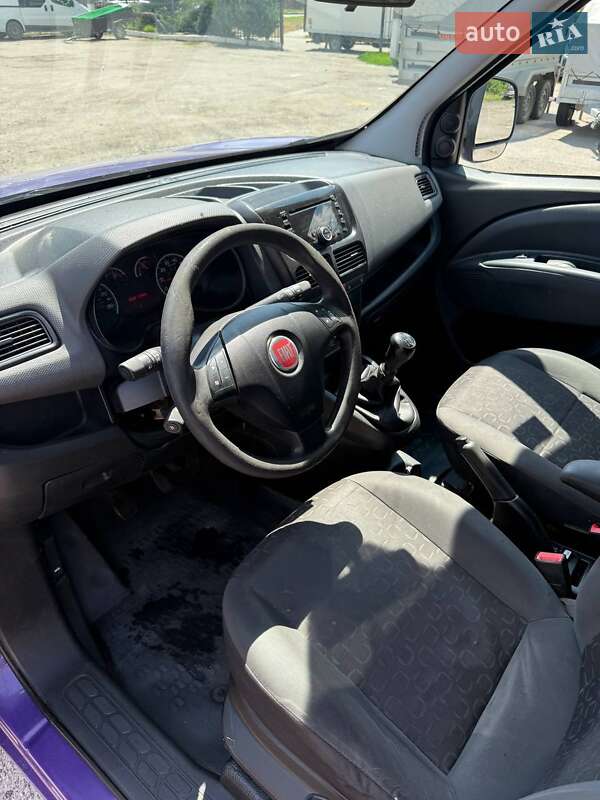 Грузовой фургон Fiat Doblo 2011 в Харькове