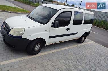 Минивэн Fiat Doblo 2009 в 