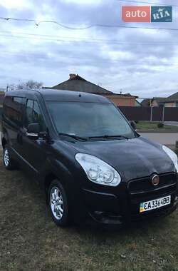 Вантажний фургон Fiat Doblo 2010 в Києві