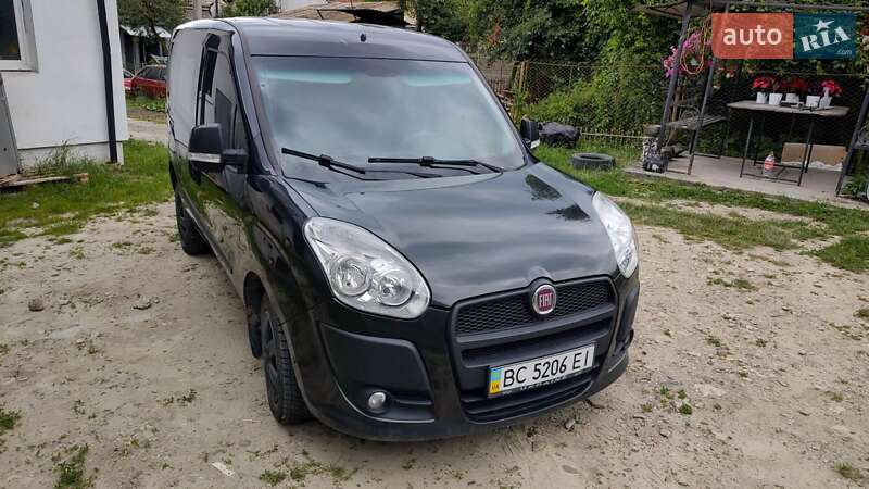 Грузовой фургон Fiat Doblo 2013 в Дрогобыче
