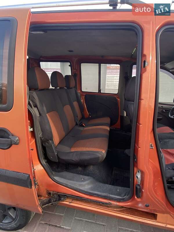 Минивэн Fiat Doblo 2006 в Виннице